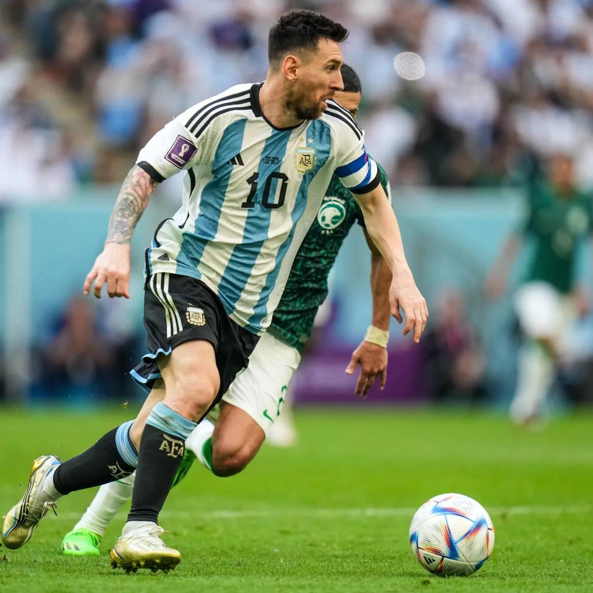 足球比赛中的精彩瞬间，令人惊艳不已