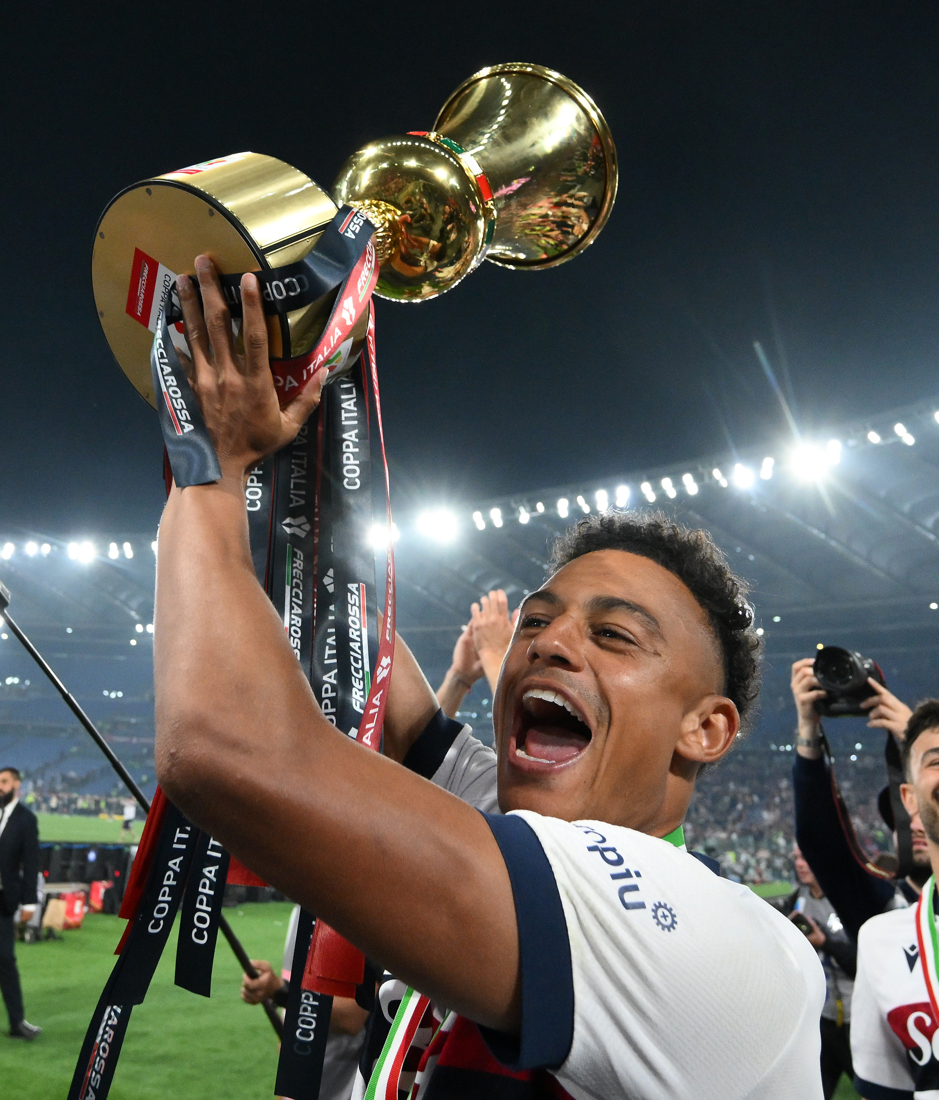 意大利球队频频获胜，赛场表现出彩的简单介绍