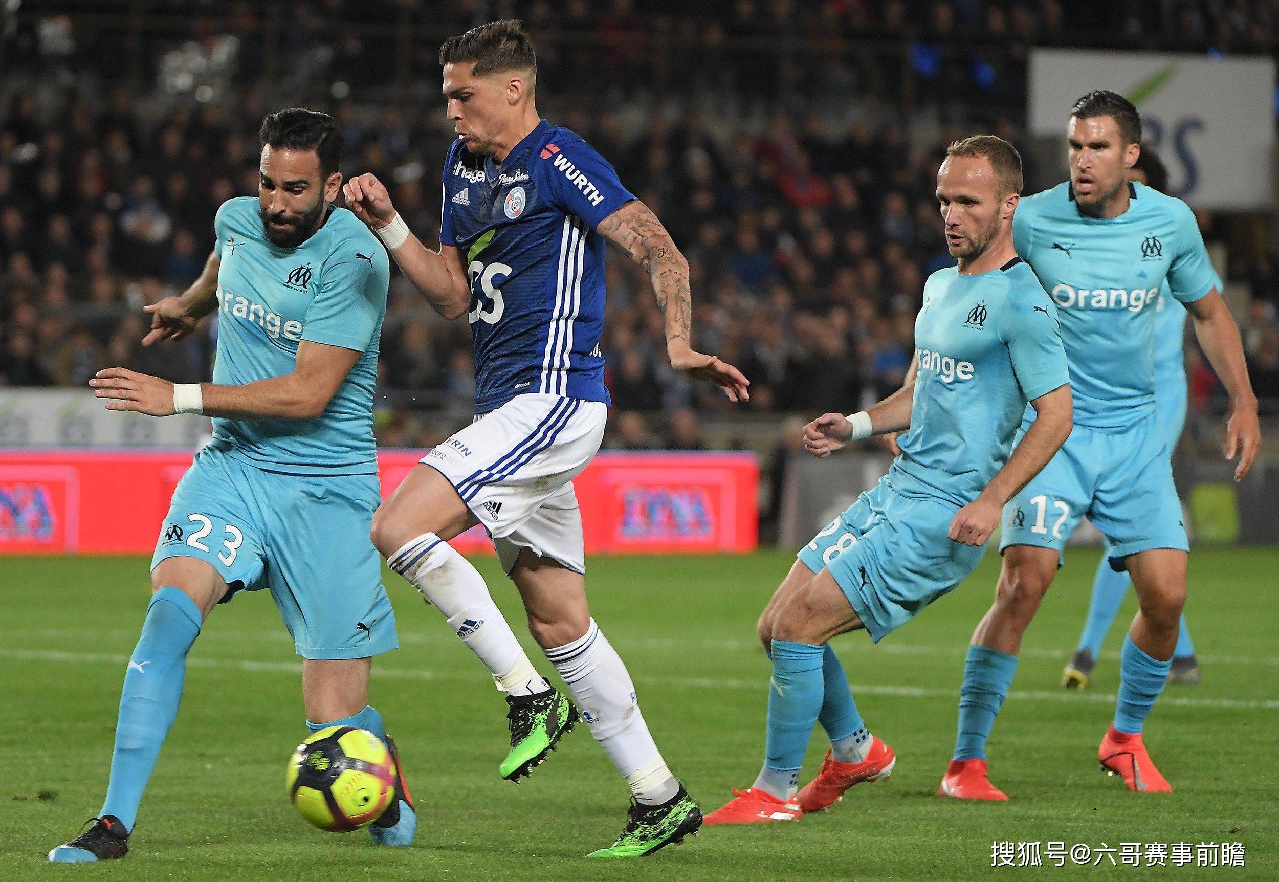 包含摩纳哥遭圣埃蒂安淘汰，法国杯赛名城际对决的词条
