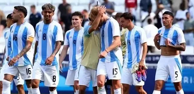 瑞典队长助球队晋级欧洲锦标赛决赛，尽现风采的简单介绍