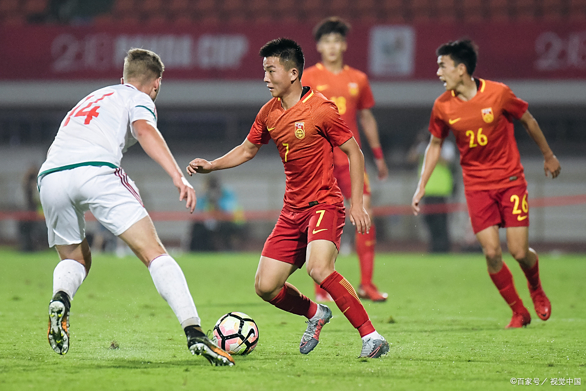 球员积极备战，力争取得胜利突破