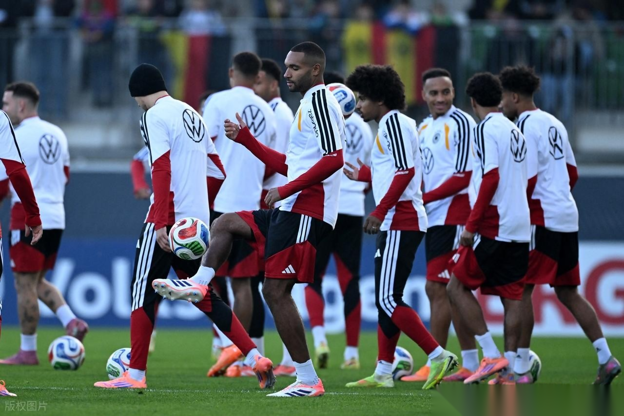 包含克罗地亚主场战胜斯洛伐克，取得宝贵三分的词条