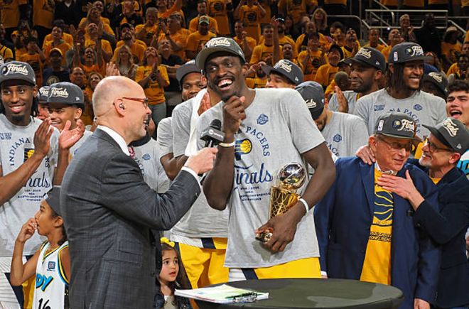 猛龙逆袭雄鹿，西亚卡姆暴走砍分