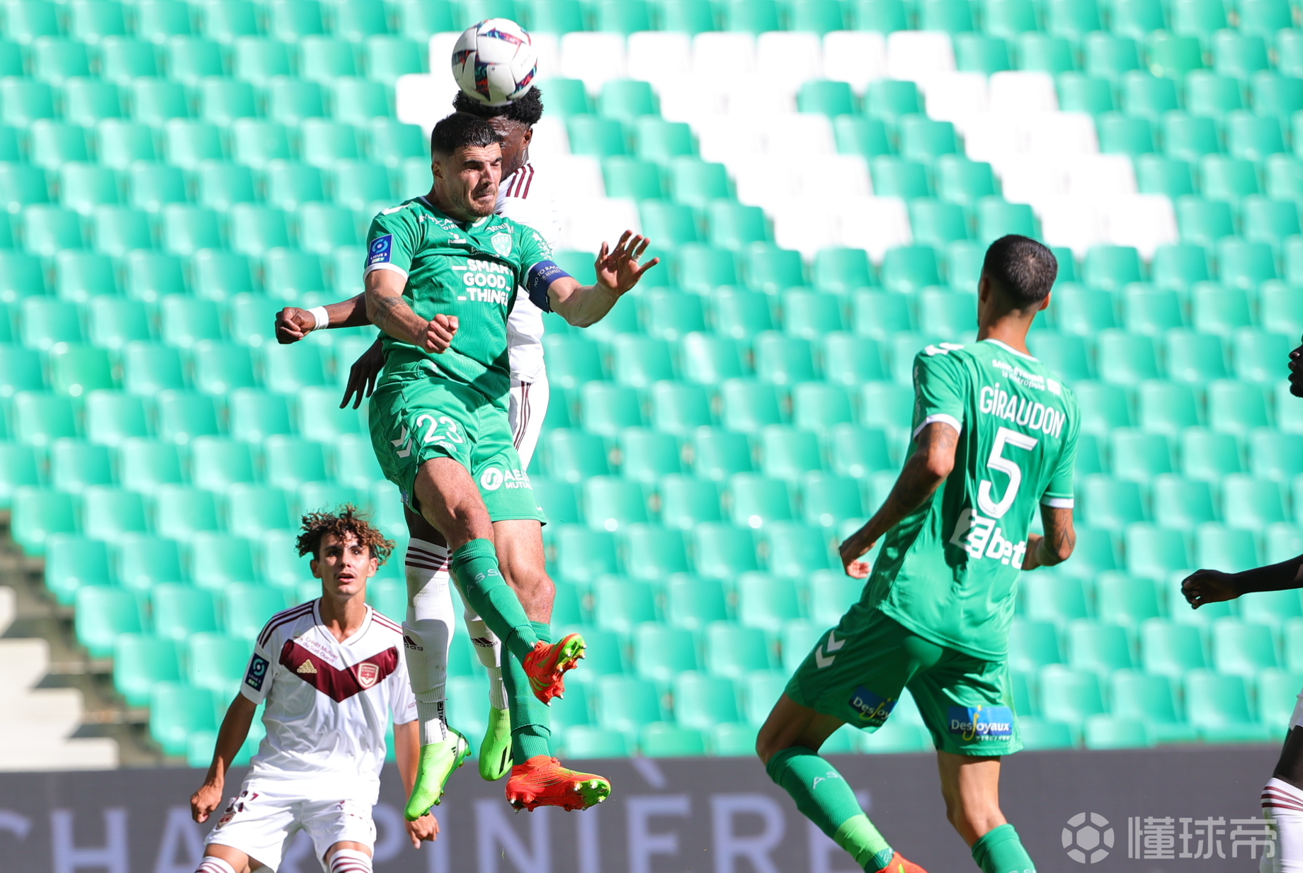 波尔多主场力克圣埃蒂安积分榜前列震动的简单介绍