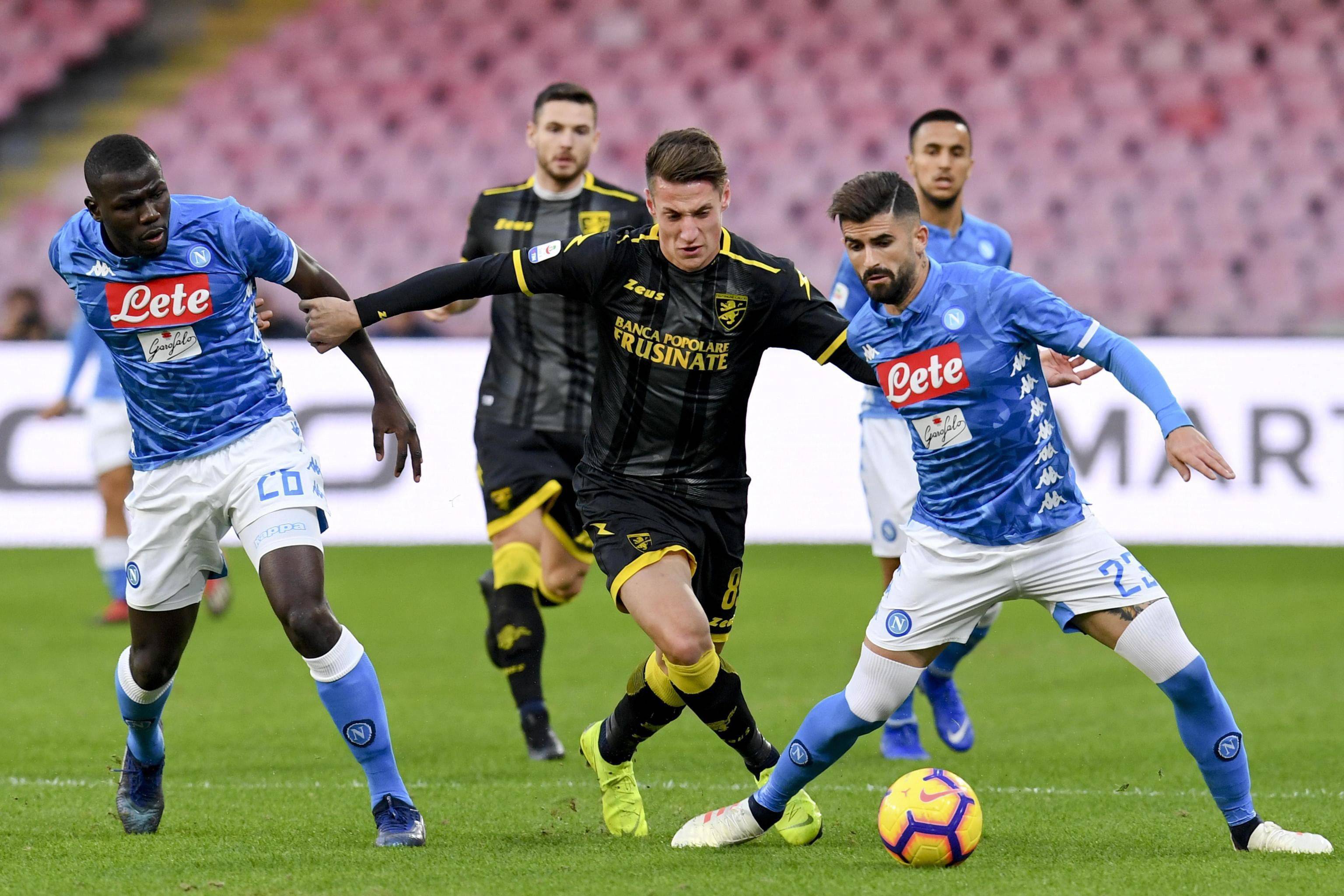 博洛尼亚中场核心受伤离场,或将影响球队进攻的简单介绍 博洛尼亚中场核心受伤离场,或将影响球队进攻的简单介绍